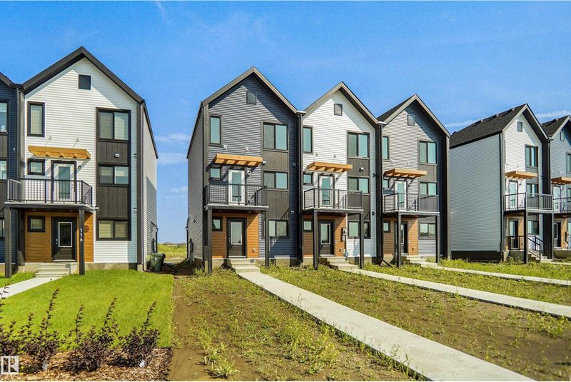 128 Copperhaven Drive
