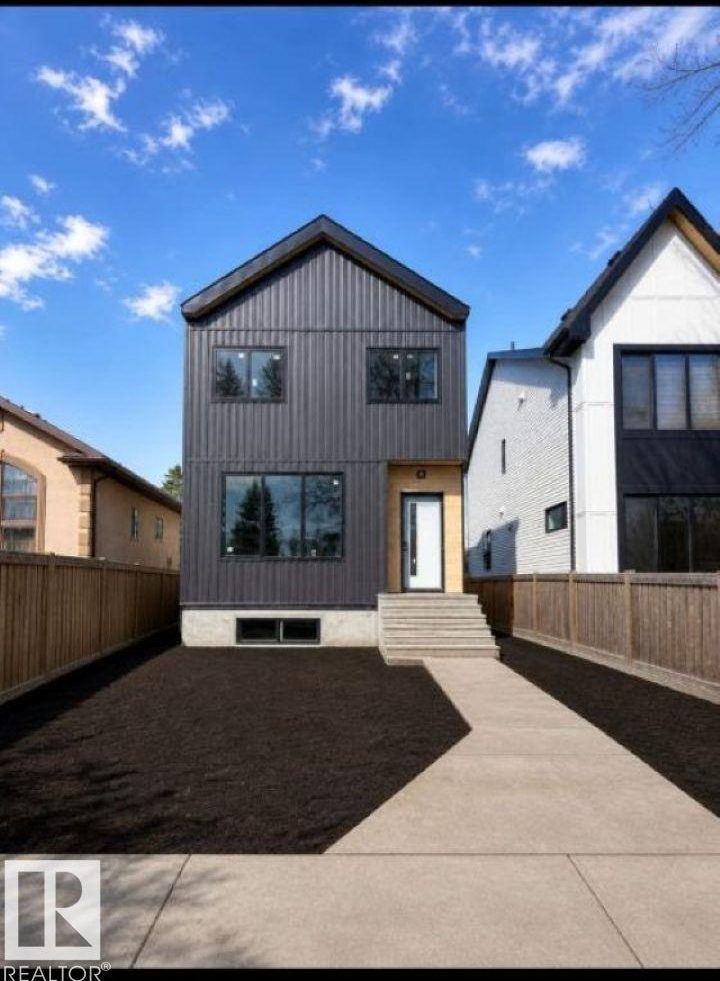 11336 130 ST NW, Edmonton, Alberta T5M 1A2