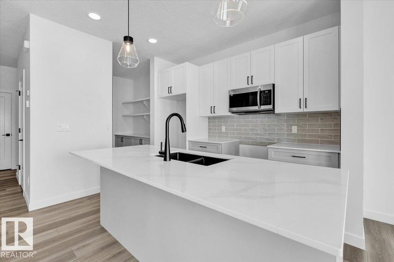139 Caledon Crescent, Copperhaven — new house, photo 1
