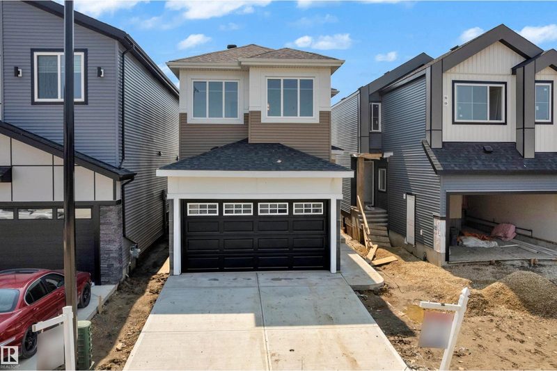 4607 18 AVE SW SW, Edmonton, Alberta T6X 1A4
