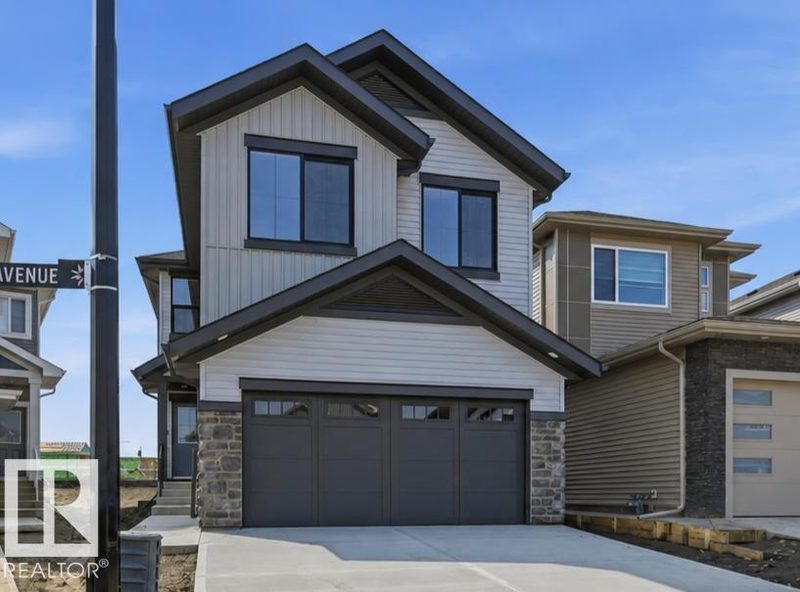 911 18 Avenue NW