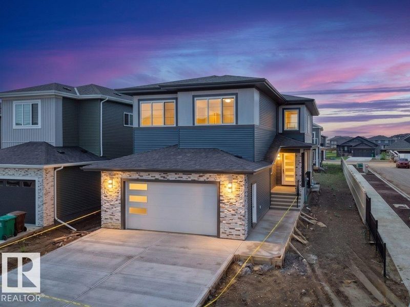 89 Eldridge Point