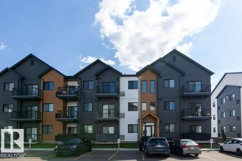 #206 9211 228 ST NW, Edmonton, Alberta T5T 4T1