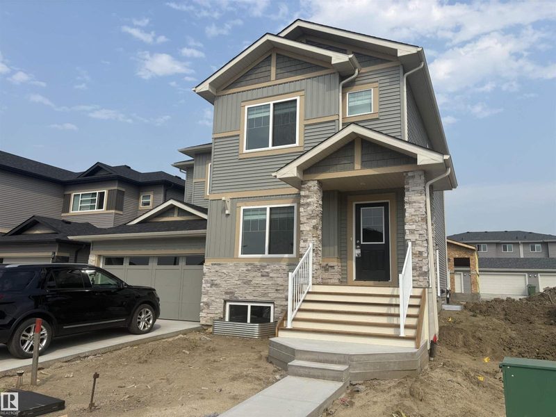 307 Brae Way, Black Stone — new duplex, photo 1
