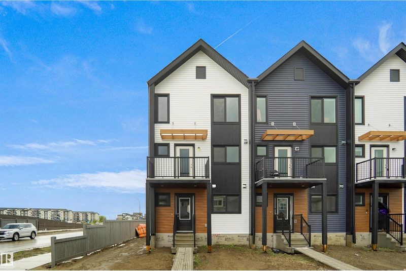 115 Nerine Crescent