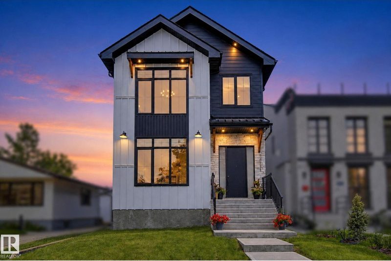 14711 88 AV NW, Edmonton, Alberta T5R 4J9
