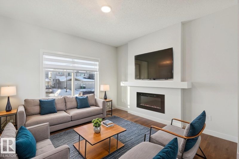 301 Brae Way