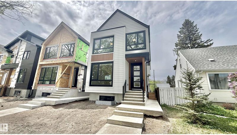 11712 122 ST NW NW, Edmonton, Alberta T5M 0C3
