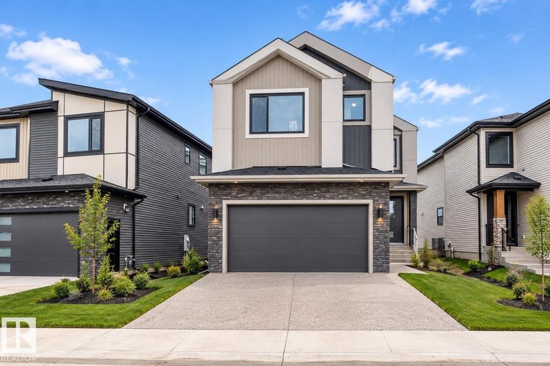 3289 Granville DR NW, Edmonton, Alberta T5T 7Z3