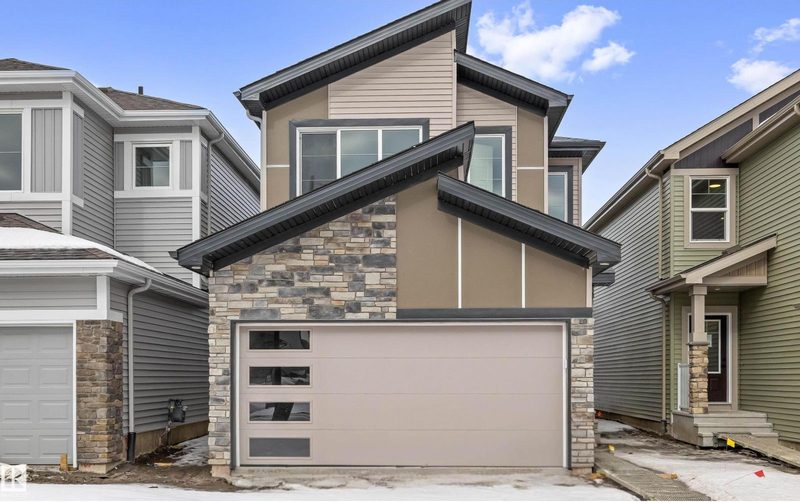 8724 183 AV NW, Edmonton, Alberta T5Z 0S8