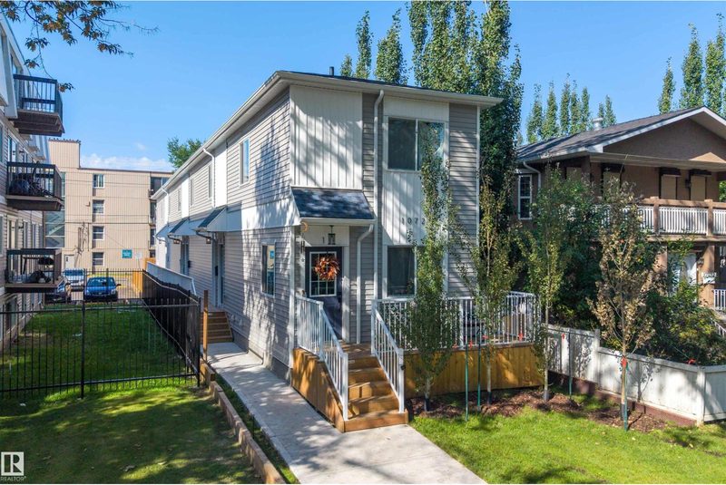 10726 107 Street NW, Central Mcdougall — new house, photo 1