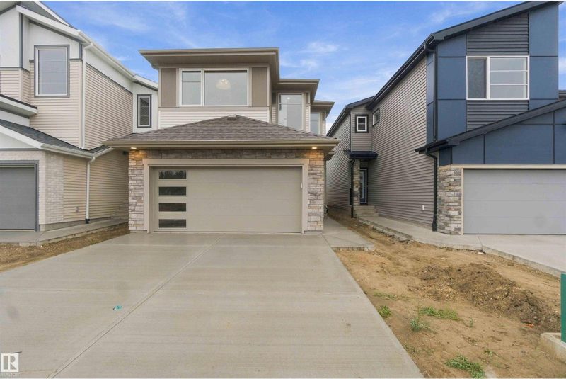 5852 Raven CR NW NW, Edmonton, Alberta T5S 0X8