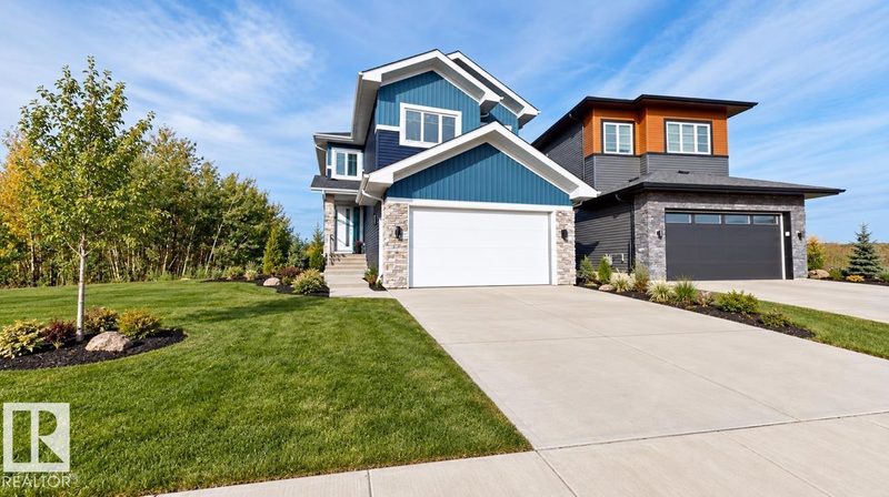 4608 17 AV SW, Edmonton, Alberta T6X 1X2