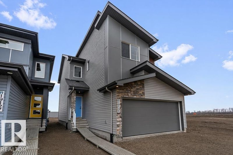19131 20 AV NW, Edmonton, Alberta T6M 3E8