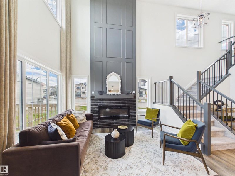 120 Caledon Crescent
