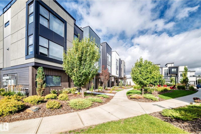 #63 5 Rondeau Drive, South Riel — new townhouse, photo 1